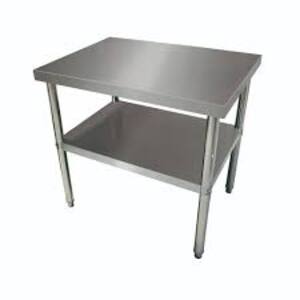 Meson De Trabajo Central  900x600x850 mm Ventus